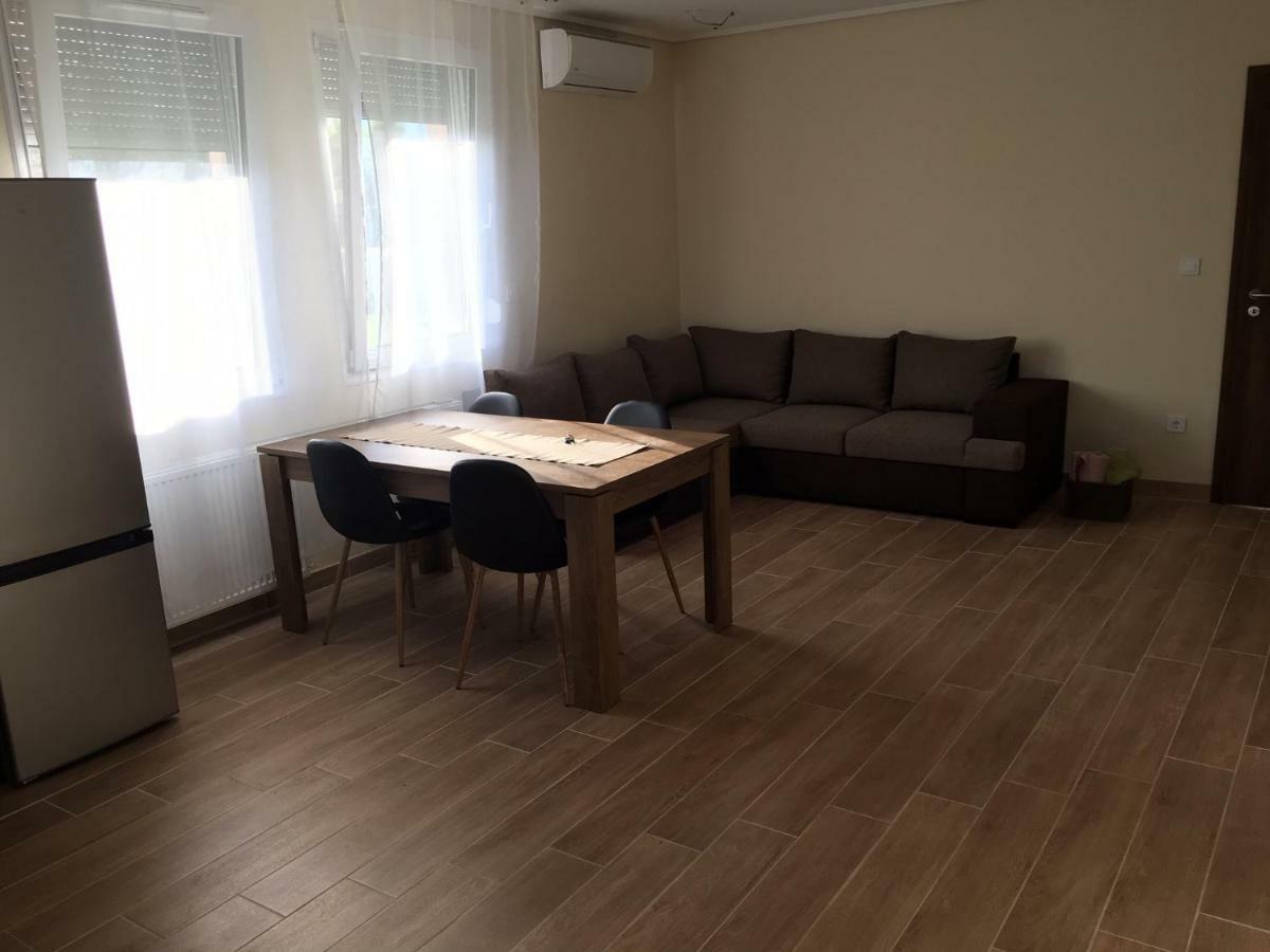 Вилла Konrad Apartman Балатонмариафюрдё Экстерьер фото